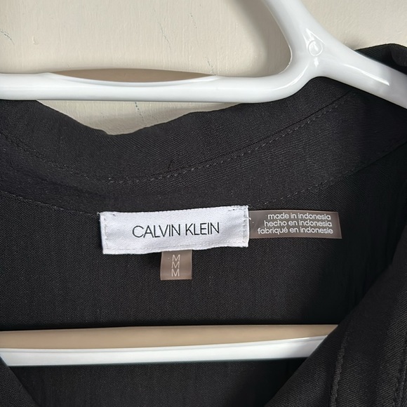 Calvin Klein Blouse - Picture 2 of 6